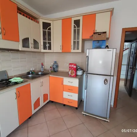 Mali I Robit Aparment * Golem (Tirana)